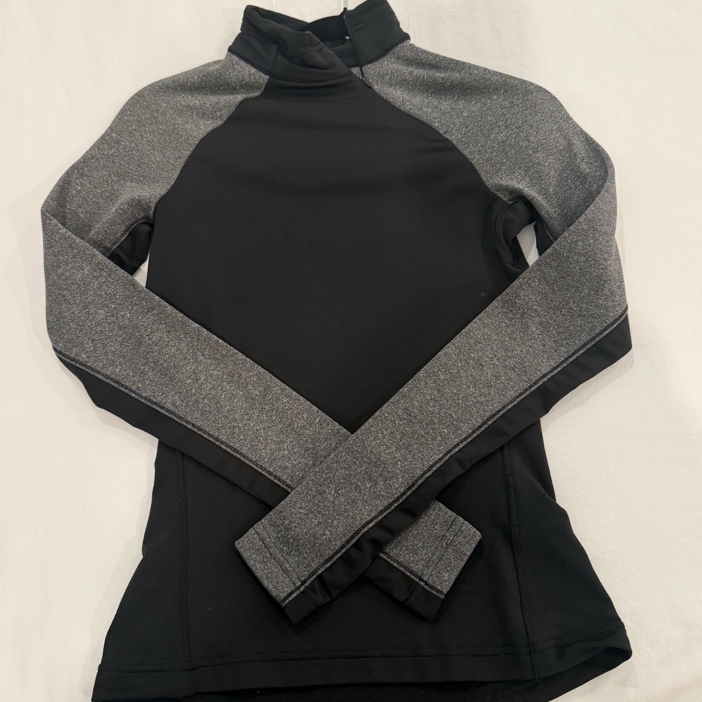 Adidas Black and Gray Long Sleeve hoodie